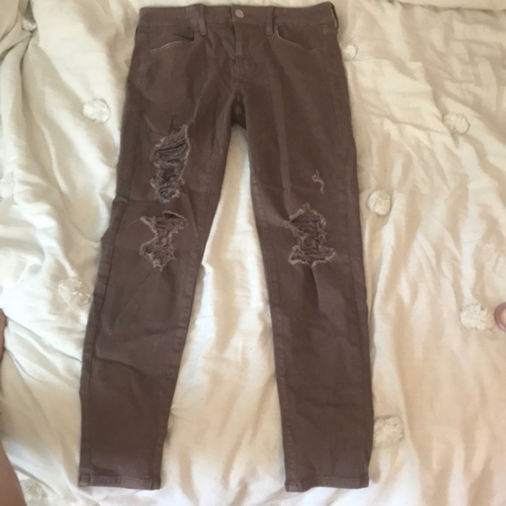 Never worn before American Eagle Skinny Jeans